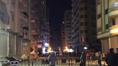 شكوى من عقار مائل تسبب في تصدع منزل بالقليوبية 