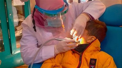 توقيع الكشف الكشف على 121 حالة علاج أسنان بالمجان ضمن مبادرة 