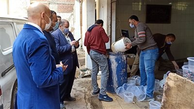 غلق 201 منشأة وإعدام 127 طن ياميش وجبن ولحوم فاسدة بالشرقية (صور)