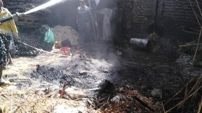  اندلاع حريق بشادر خضار وفاكهة بديروط في أسيوط