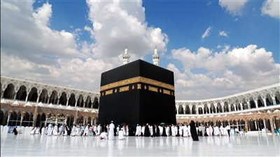 شركات السياحة تطالب وزير الآثار بإصدار ضوابط الحج للتوافق مع السعودية (خاص)