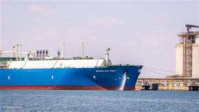  ميناء دمياط يستقبل ناقلة الغاز المسال اليونانية لتحميل شحنة إلى باكستان