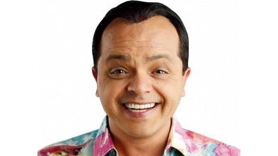 محمد هنيدي يشوق جمهوره لحدث مهم له في 16 أبريل المقبل.. والجمهور: 