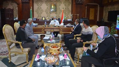 محافظ المنيا يوجه بإنجاز أعمال رصف شارع عدنان المالكي بحي شمال المدينة