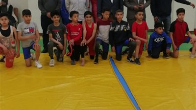 وكيل الشباب بالقليوبية خلال زيارته لمركز المصارعة بتربية بنها: 