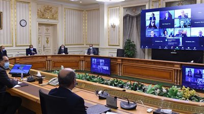 مدبولي: الحكومة مهتمة بتيسير إجراءات التسجيل العقاري وإجراء التعديلات التشريعية اللازمة