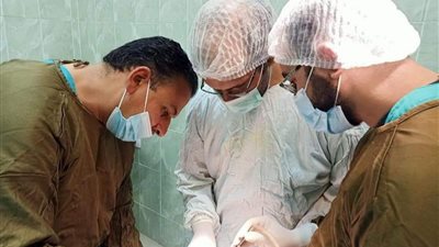 صحة البحيرة: إنقاذ حالة مصابة بكسر بالجدار السفلي لحجاب العين (صور) 