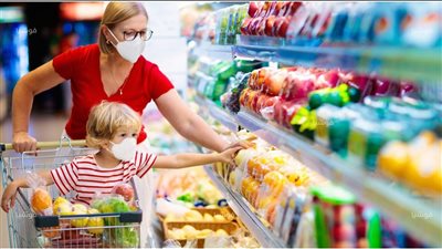 تعرف على الفئات المستثناة من مواعيد فتح وغلق المحلات في الشتاء