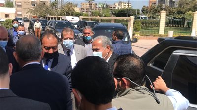 محافظ كفر الشيخ يستقبل وزير التموين (صور وفيديو)