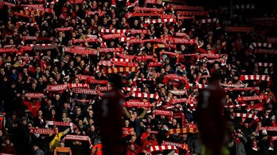 تقارير: 10000 مشجع في الجولتين الأخيرتين بالدوري الإنجليزي