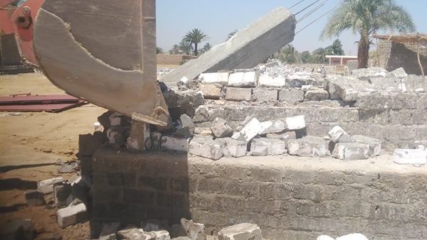 إزالة بناء مخالف