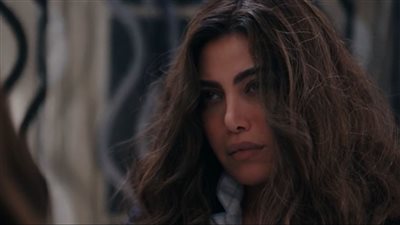 الإثارة تزداد في الحلقة الثالثة من وكل ما نفترق .. تساؤلات وألغاز تثير حيرة الجمهور 