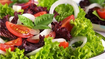 من بينها السبانخ.. خضروات تساعد على فقدان الوزن 