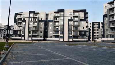 1 يونيو المقبل تسليم أراضي 