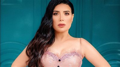 عبير صبري بالنقاب.. من كواليس فيلم 