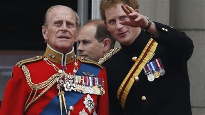 30 شخصًا يحضرون جنازة الأمير فيليب