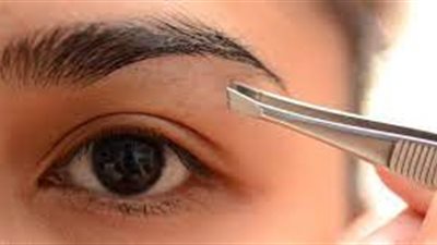 طرق تشكيل الحواجب في المنزل بأسهل المكونات
