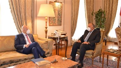 وزير الخارجية اليوناني: نختلف مع تركيا في وجهات النظر ويجب بذل الجهود لحل الخلافات