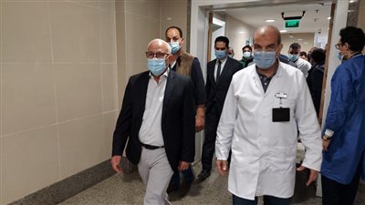 بعد إيداع جثة بالثلاجة يومين وعدم إبلاغ ذويها.. محافظ بورسعيد يتفقد مستشفى السلام