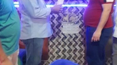 سادس يوم رمضان.. حملة ليلية بالفيوم على المطاعم والمحال التجارية (صور)