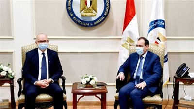 مباحثات مصرية - كندية في مجالات البترول والغاز والتعدين