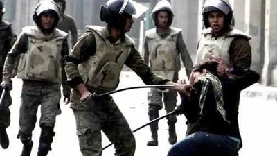 تأجيل إعادة محاكمة 3 متهمين بـ