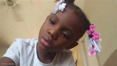 مقتل طفلة أمريكية أثناء انتظارها وجبة من 