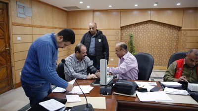 “حملة 100 مليون صحة”: فحصنا نزلاء السجون ودور المسنين (فيديو)