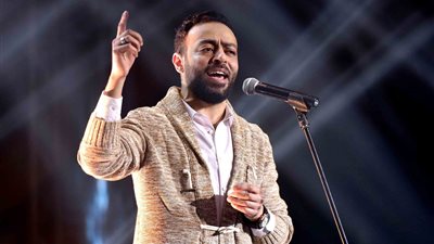 “أيام” لتامر عاشور تقترب من 3 ملايين مشاهدة