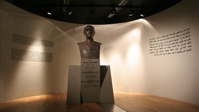 أمين جامعة الدول العربية: أطالب بوضع السادات بجانب أحمس ورمسيس