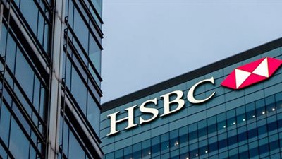 مدير مبيعات يحذر من “HSBC”: “البنك أجبرني على القرض لأنه محتاج العمولة” (صور)
