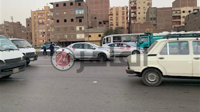 عاجل.. خبراء المفرقعات يفحصون بلاغاً بالاشتباه فى قنبلة على الطريق الدائرى (فيديو وصور)