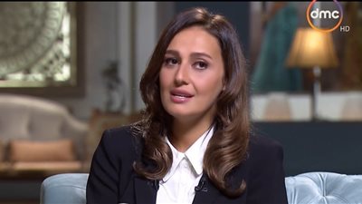 حلا شيحة تعود تدريجيًا للحياة وتسمح لجمهورها بـ”التعليقات” (صورة)