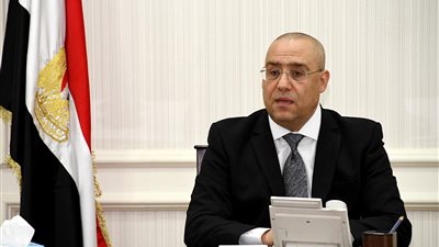 وزير الإسكان: تنفيذ 5 مشروعات مياه بالجيزة بتكلفة مليار و655 مليون جنيه
