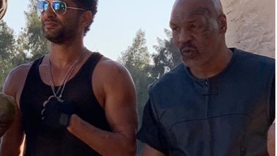 عمرو سعد: لما مايك تايسون يدعيلك دعوة حلوة في عيد الأم(فيديو)