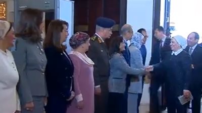 عاجل.. السيسى يصل مقر احتفالية تكريم المرأة المصرية والأم المثالية
