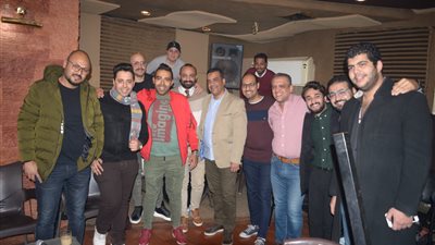 محمد عدوية يُجري البروفات النهائية لحفل “6 أبريل” في أوبرا مصر (جامعة صور)