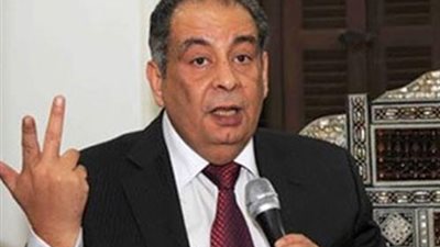 يوسف زيدان في ذكرى أحمد خالد توفيق: “فمنهم من قضى نحبه ومنهم من ينتظر” (صورة)