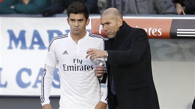 زيدان: نعيش موسمًا معقدًا.. وهازارد رائع