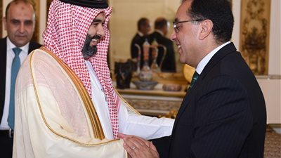 مدبولي يستقبل وزير الاتصالات السعودي ويؤكد: رغبة كبيرة لدى الشركات للاستثمار بمصر