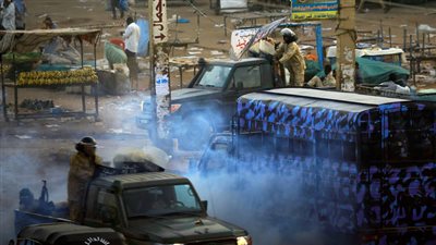 شهود عيان: حريق بمقر قيادة الجيش السوداني