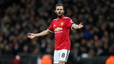 والد ماتا يرفض خيانة مانشستر يونايتد