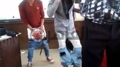 أول تعليق من الطالب بطل واقعة خلع الملابس في جامعة الأزهر (فيديو)