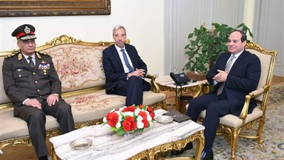 وزير الدفاع البرتغالي: مصر واحة للأمن والاستقرار رغم الأزمات والتحديات بالمنطقة