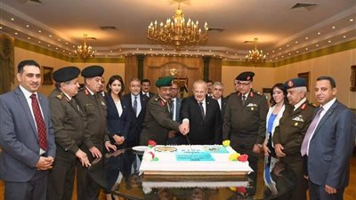 بروتوكول تعاون بين جامعة القاهرة وأكاديمية ناصر العسكرية لتأهيل الكوادر (صور)