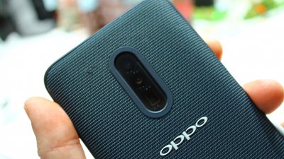 بتقنية بورتريه متقدمه أوبو تطلق سلسلة هواتفها oppo f11