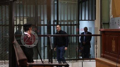 بدء محاكمة علاء وجمال مبارك فى التلاعب بالبورصة