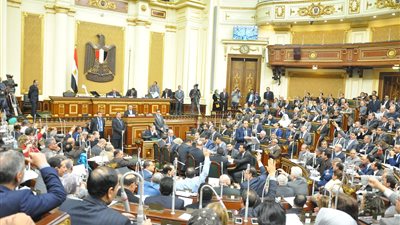 تشريعية البرلمان: موازنة مستقلة للهيئات القضائية في التعديلات الدستورية