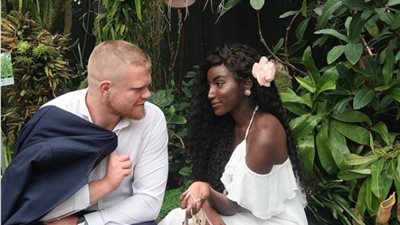 زواج موديل سودانية من مدرب قتال أمريكي يثير الجدل على “السوشيال ميديا” (صور)