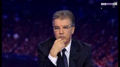 ماذا قال طارق ذياب بعد تكريمه من الليجا الإسبانية ؟ (صور)